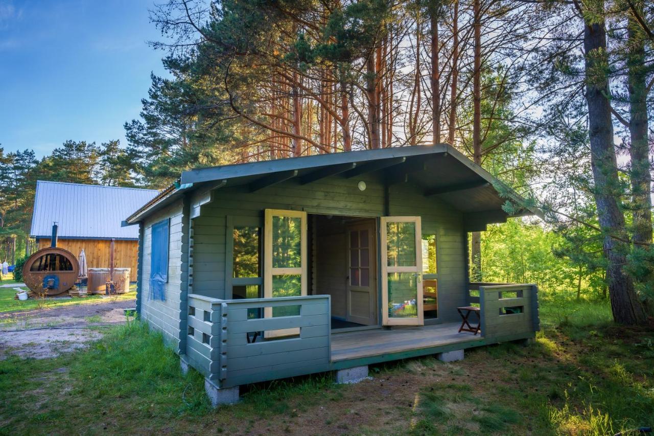 Metsaaeaere Accommodation Uulu Exterior photo