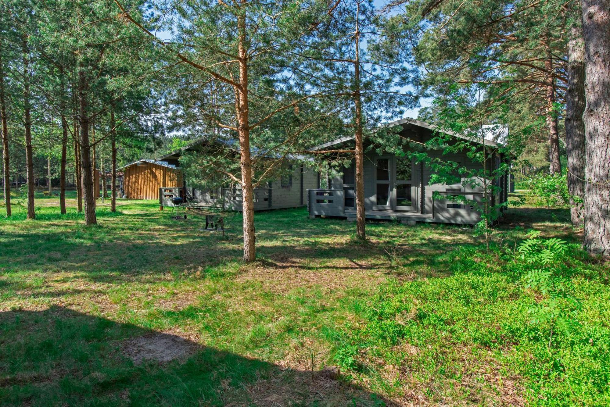 Metsaaeaere Accommodation Uulu Exterior photo